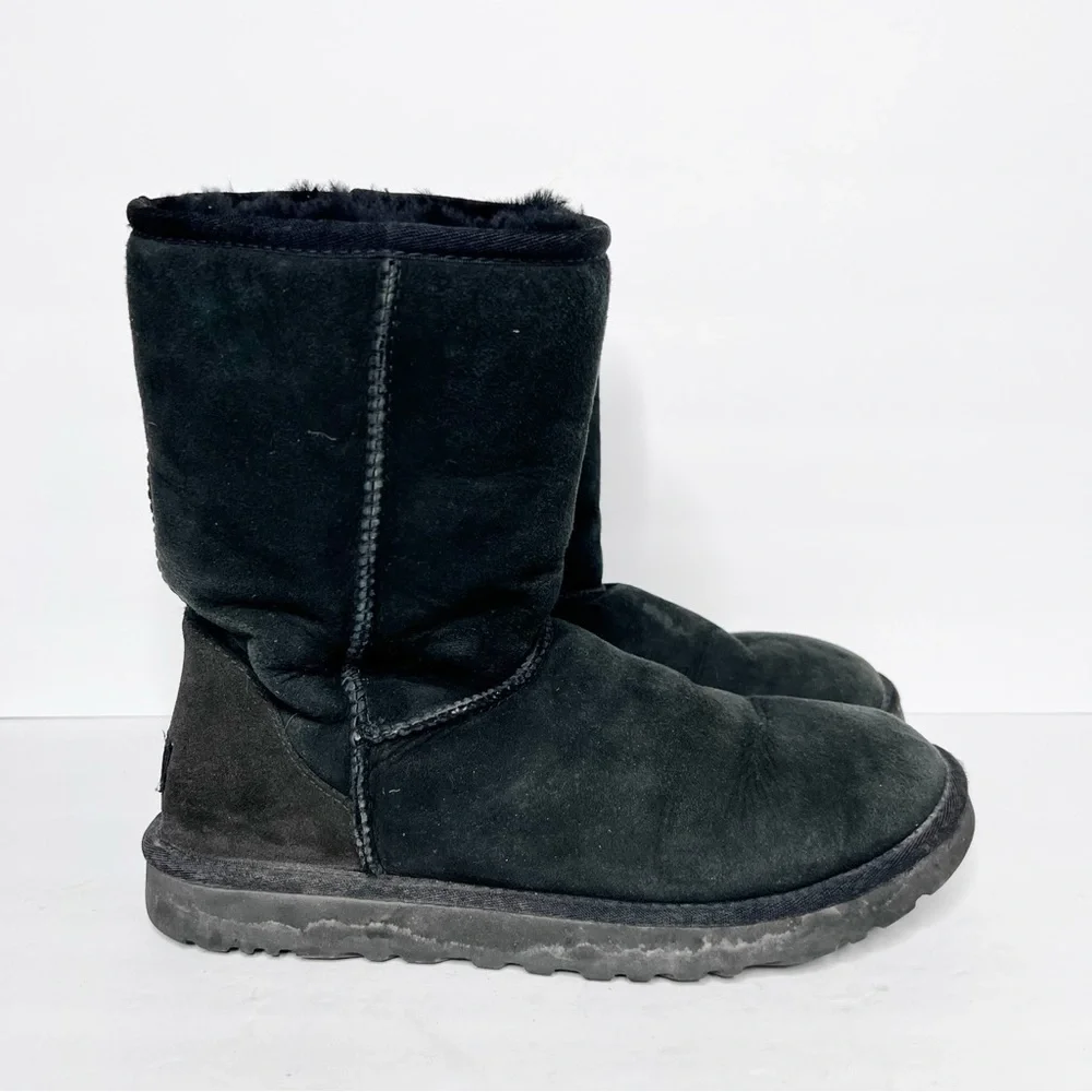 Ugg Black Mid Calf Sherling Suede Snow Winter Boots Size 10 Women’s